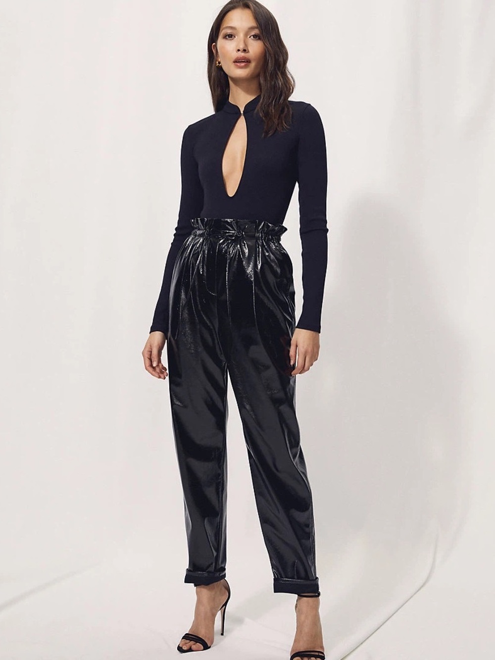 Wilfred Aritzia NWT Jive Pant in Black size Small Shiny Faux Leather Elastic